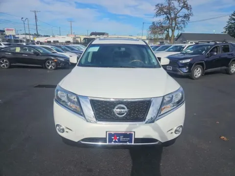 Photos of 2014 Nissan Pathfinder Platinum Sport Utility 4D for sale in Tacoma, WA at All American Motors