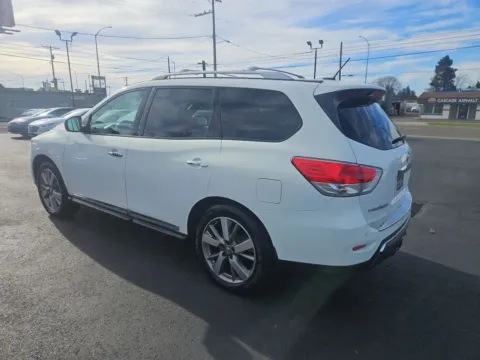 More photos of 2014 Nissan Pathfinder Platinum Sport Utility 4D at All American Motors, WA