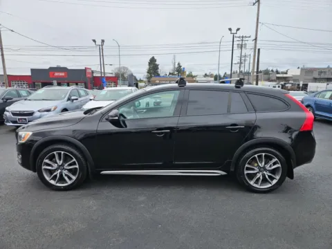 More photos of 2018 Volvo V60 T5 Cross Country Wagon 4D at All American Motors, WA
