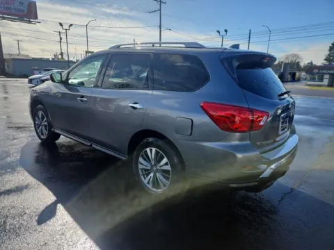 More photos of 2020 Nissan Pathfinder S Sport Utility 4D at All American Motors, WA