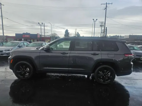 More photos of 2023 Jeep Grand Cherokee L Altitude Sport Utility 4D at All American Motors, WA