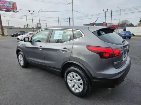 More photos of 2018 Nissan Rogue Sport S (2018.5) Sport Utility 4D at All American Motors, WA