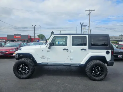 More photos of 2017 Jeep Wrangler Unlimited Sahara Sport Utility 4D at All American Motors, WA