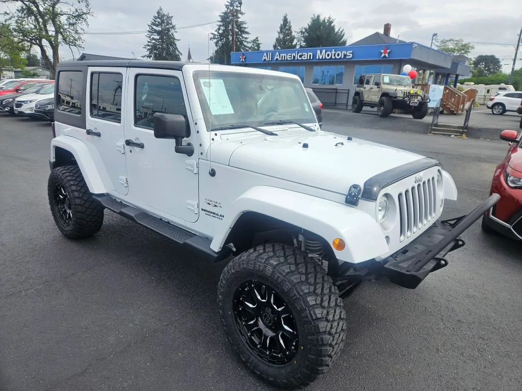 White 2017 Jeep Wrangler Unlimited Sahara Sport Utility 4D for sale in Tacoma, WA
