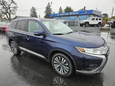 Blue 2020 Mitsubishi Outlander SEL Sport Utility 4D for sale in Tacoma, WA