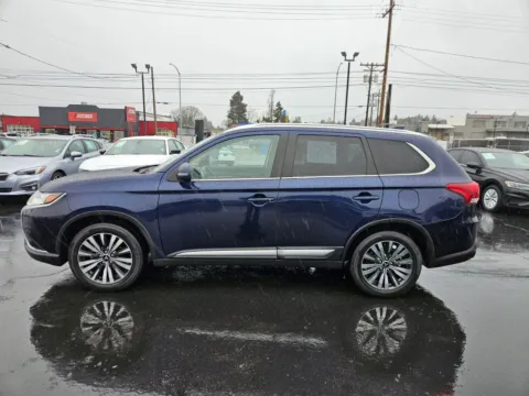 More photos of 2020 Mitsubishi Outlander SEL Sport Utility 4D at All American Motors, WA