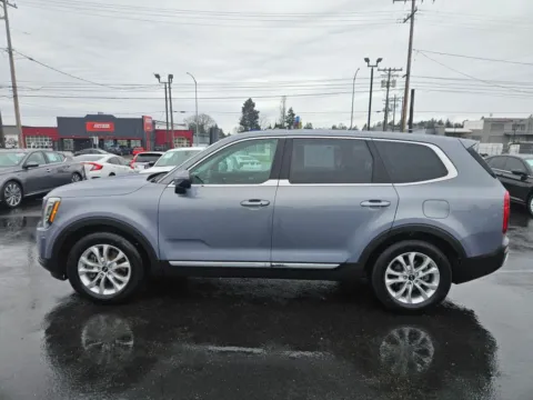 More photos of 2021 Kia Telluride LX Sport Utility 4D at All American Motors, WA