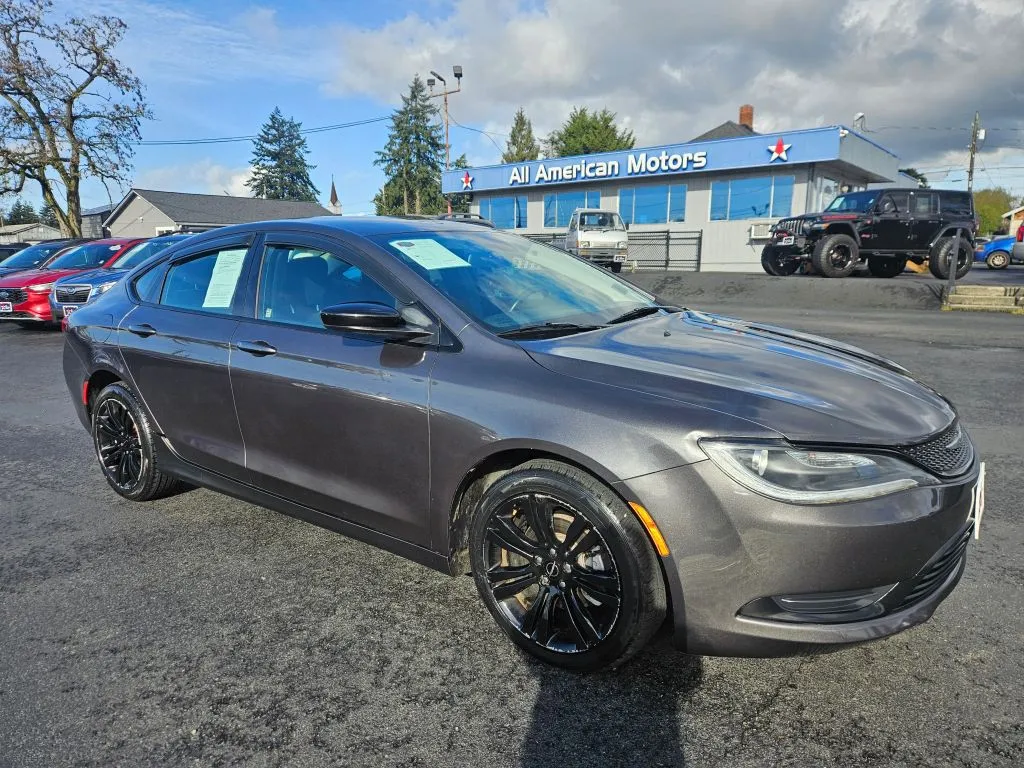 2017 Chrysler 200 LX