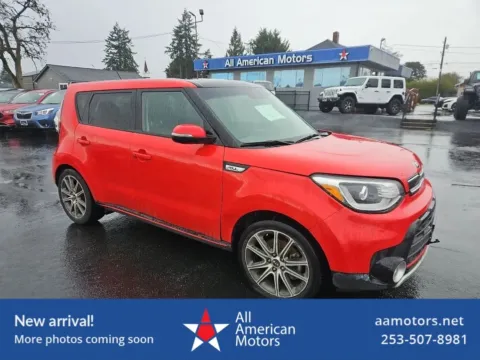 Red 2018 Kia Soul ! Wagon 4D for sale in Tacoma, WA