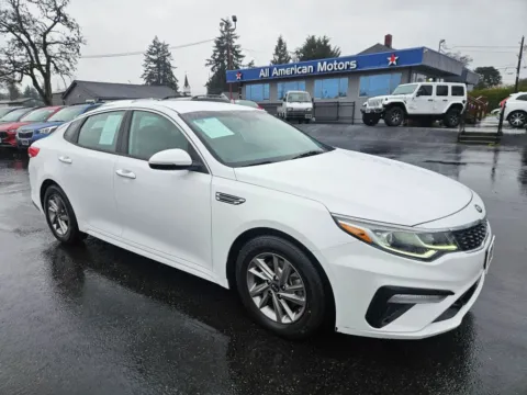 White 2019 Kia Optima LX Sedan 4D for sale in Tacoma, WA