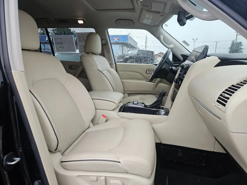 2023 INFINITI QX80 Luxe - Photo 11