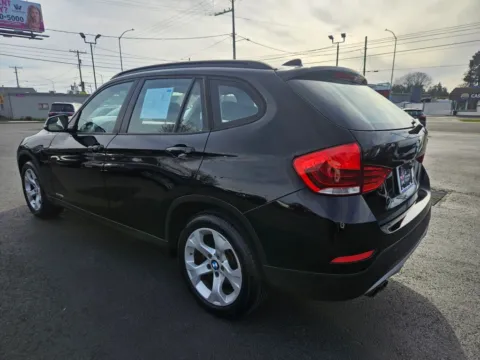 More photos of 2015 BMW X1 sDrive28i Sport Utility 4D at All American Motors, WA