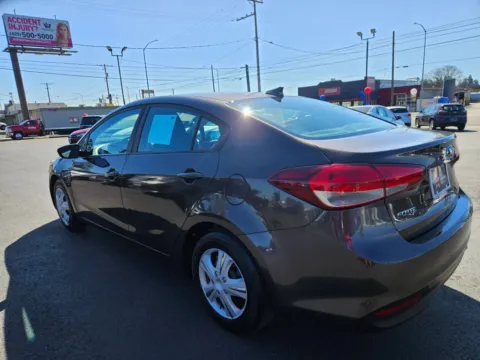More photos of 2018 Kia Forte LX Sedan 4D at All American Motors, WA