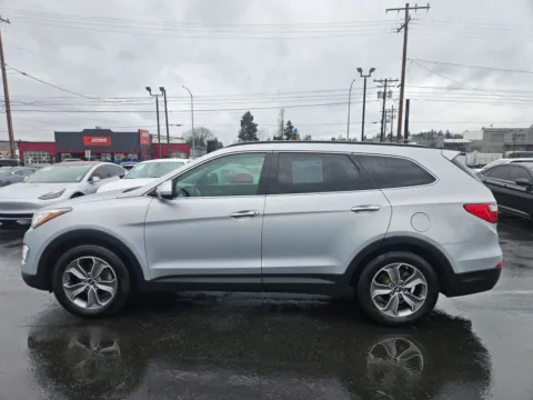 More photos of 2016 Hyundai Santa Fe SE Sport Utility 4D at All American Motors, WA