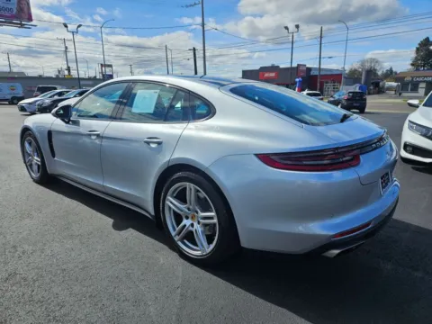More photos of 2018 Porsche Panamera 4 Sedan 4D at All American Motors, WA