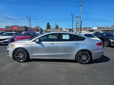 More photos of 2019 Ford Fusion SE Hybrid Sedan 4D at All American Motors, WA