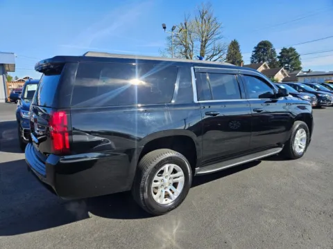 More photos of 2018 Chevrolet Suburban LT Sport Utility 4D at All American Motors, WA