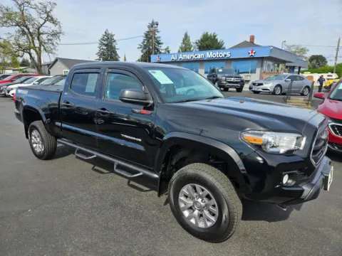 Red 2018 Toyota Tacoma Double Cab SR5 Pickup 4D 6 ft for sale in Tacoma, WA