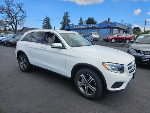 White 2019 Mercedes-Benz GLC 300 4MATIC Sport Utility 4D for sale in Tacoma, WA