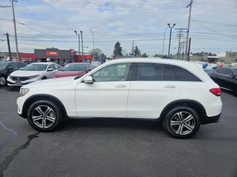 More photos of 2019 Mercedes-Benz GLC 300 4MATIC Sport Utility 4D at All American Motors, WA