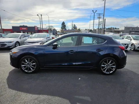 More photos of 2018 MAZDA MAZDA3 Touring Hatchback 4D at All American Motors, WA