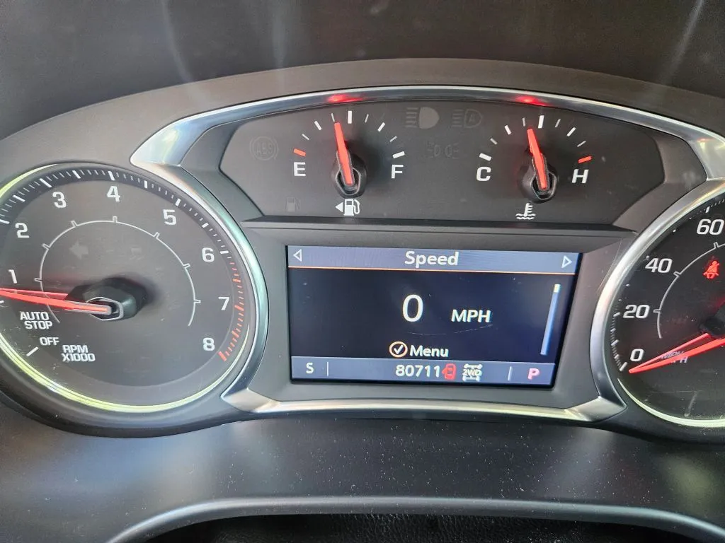 GMC Acadia photo 24
