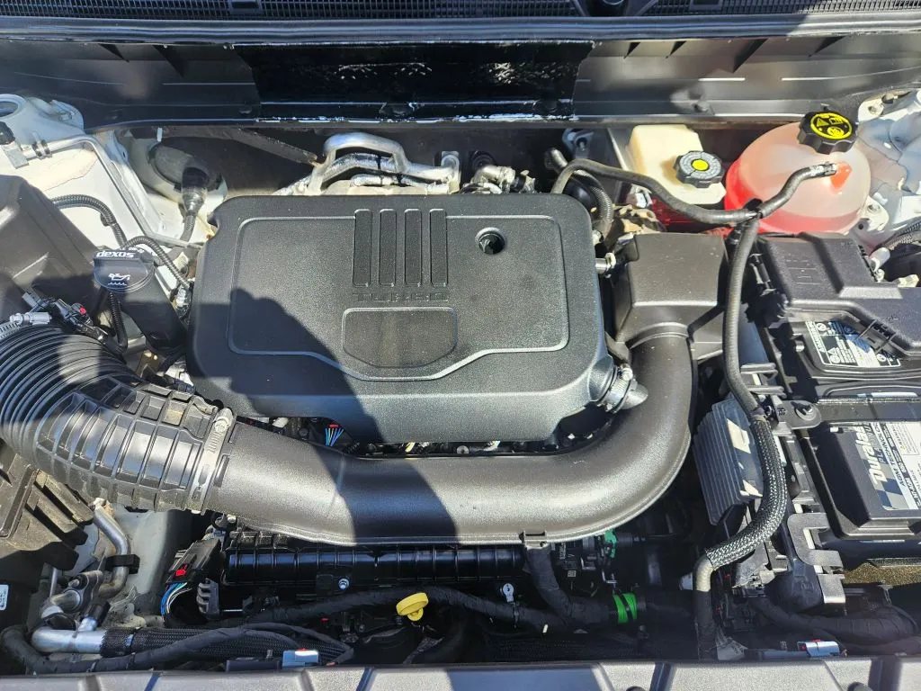 GMC Acadia photo 25