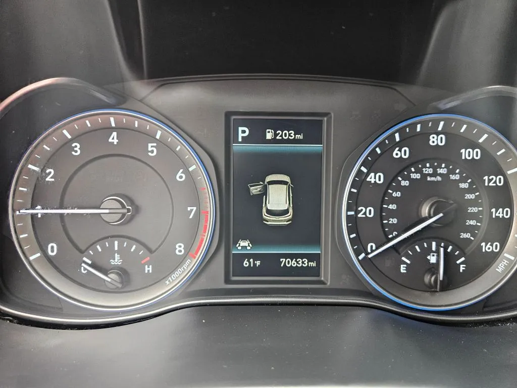 Hyundai Kona photo 25