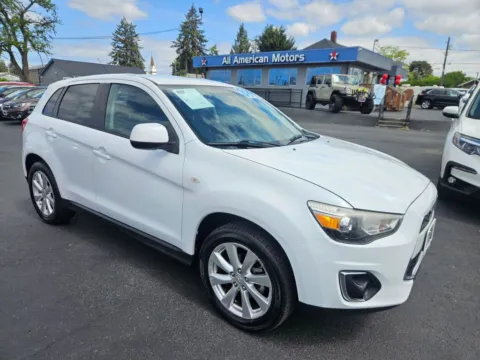 White 2015 Mitsubishi Outlander Sport ES Sport Utility 4D for sale in Tacoma, WA