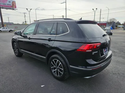 More photos of 2021 Volkswagen Tiguan SE 4MOTION Sport Utility 4D at All American Motors, WA