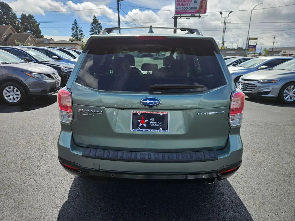 Subaru Forester photo 10