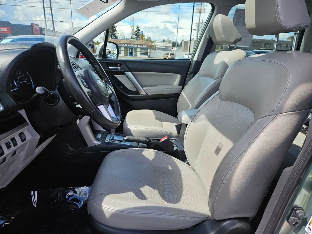 Subaru Forester photo 22