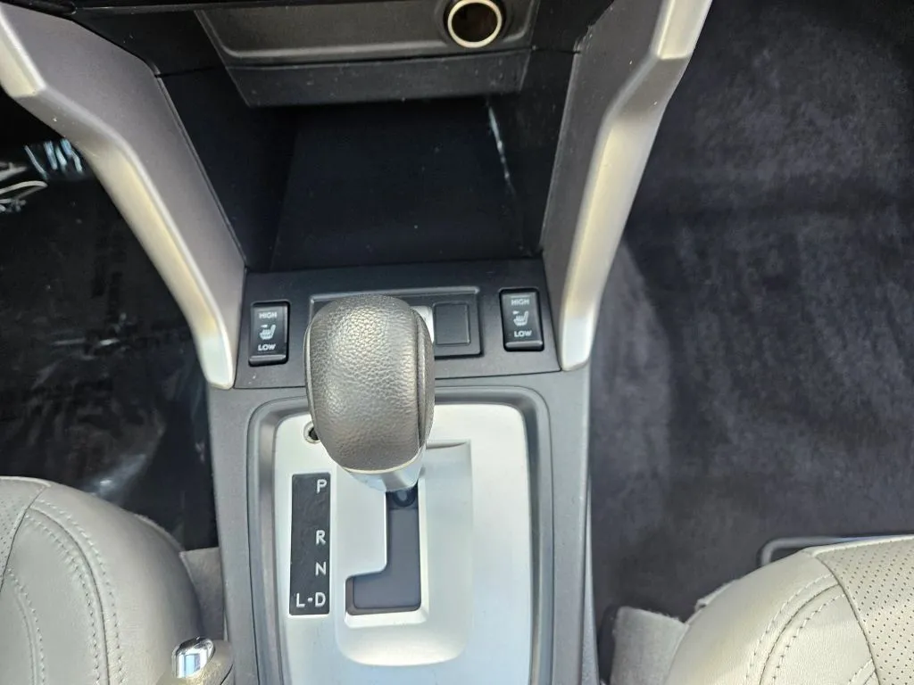 Subaru Forester photo 16