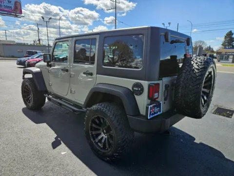 More photos of 2018 Jeep Wrangler Unlimited Rubicon Recon (JK) Sport Utility 4D at All American Motors, WA