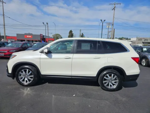 More photos of 2019 Honda Pilot EX-L Sport Utility 4D at All American Motors, WA