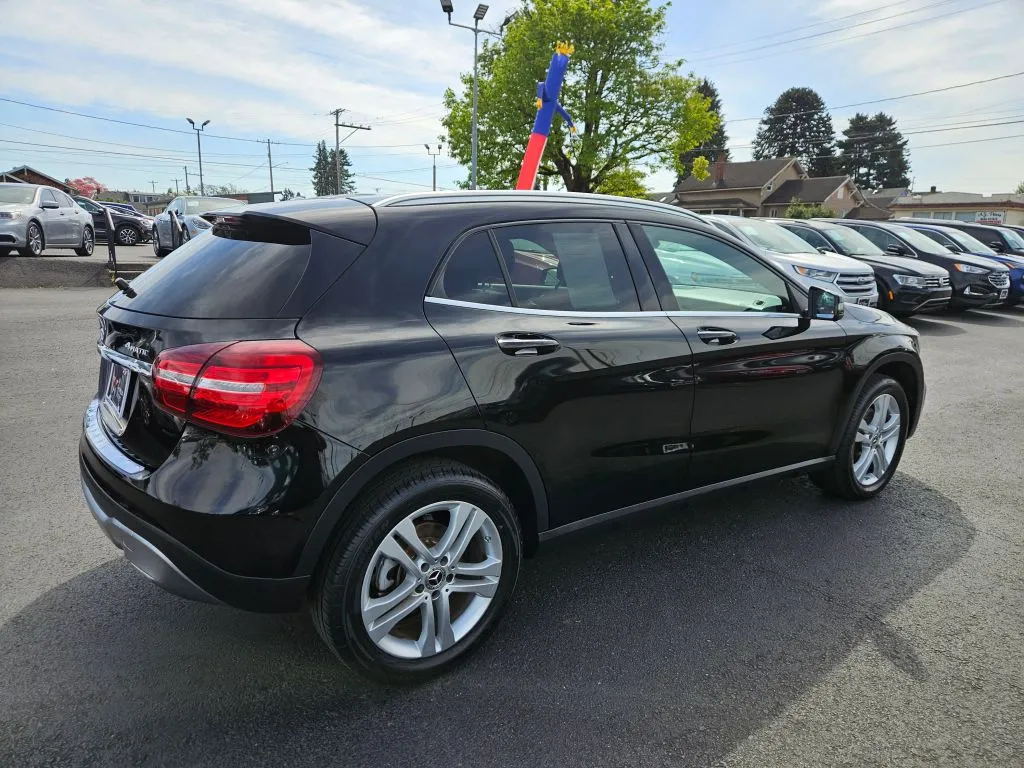 2018 Mercedes-Benz GLA-Class GLA250 - Photo 10