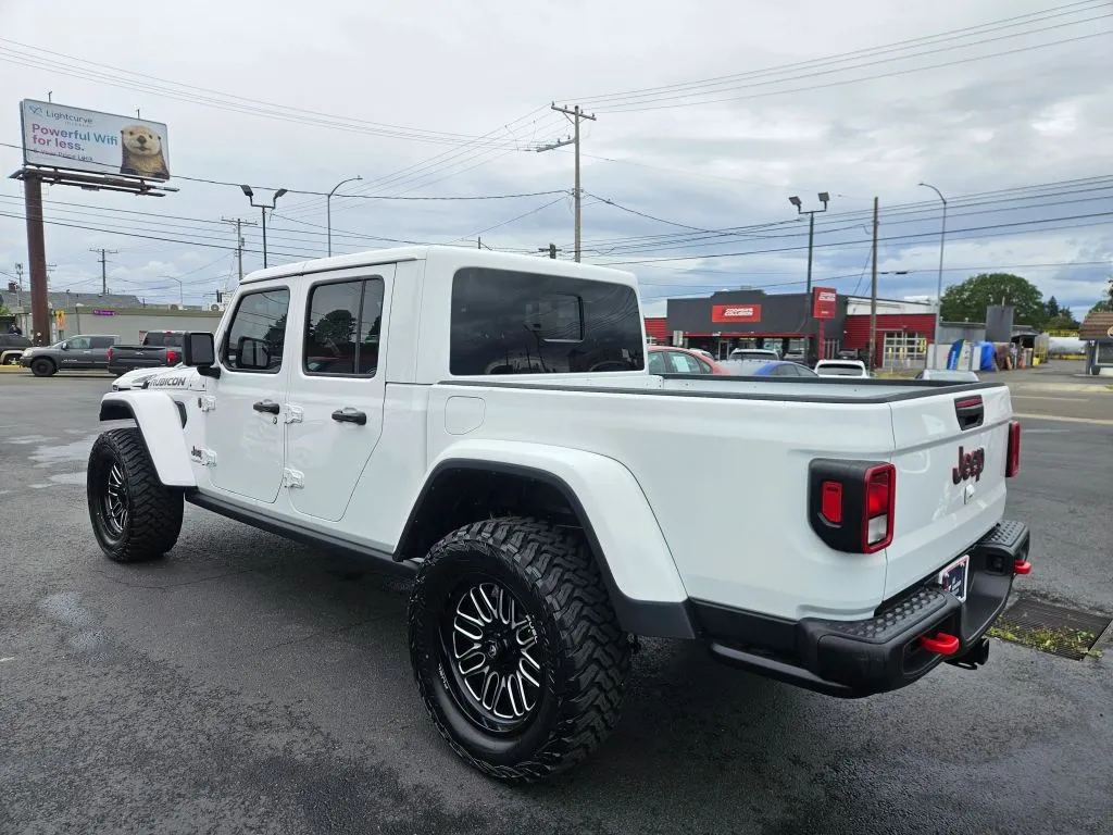 Jeep Gladiator photo 8