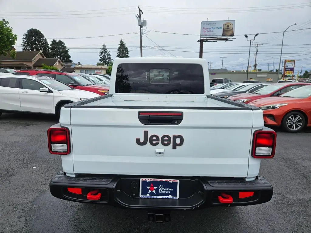 Jeep Gladiator photo 9