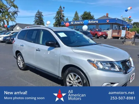Silver 2016 Nissan Pathfinder S Sport Utility 4D for sale in Tacoma, WA