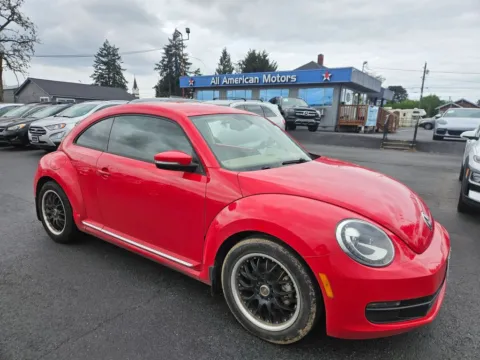 Red 2016 Volkswagen Beetle 1.8T SE Hatchback 2D for sale in Tacoma, WA
