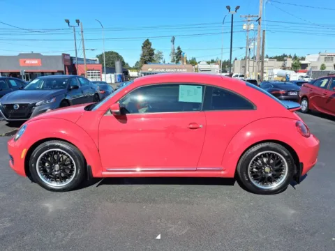 More photos of 2016 Volkswagen Beetle 1.8T SE Hatchback 2D at All American Motors, WA