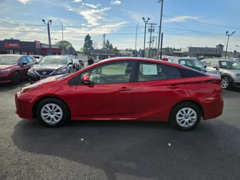 More photos of 2022 Toyota Prius LE Hatchback 4D at All American Motors, WA