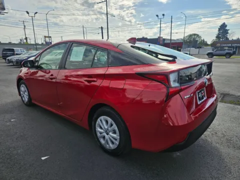 More photos of 2022 Toyota Prius LE Hatchback 4D at All American Motors, WA