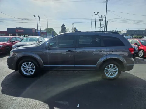 More photos of 2018 Dodge Journey SXT Sport Utility 4D at All American Motors, WA