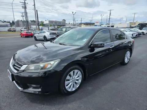 Another view of 2015 Honda Accord EX-L Sedan 4D for sale in Tacoma, WA at All American Motors