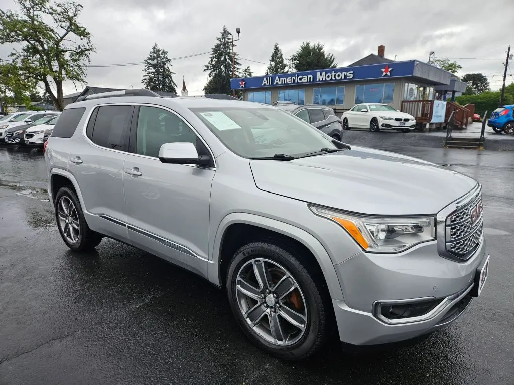 2017 GMC Acadia