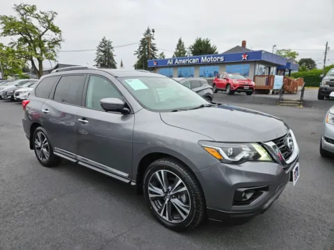 Gray 2017 Nissan Pathfinder Platinum Sport Utility 4D for sale in Tacoma, WA