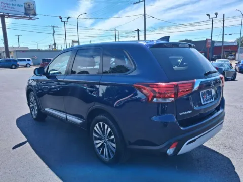 More photos of 2020 Mitsubishi Outlander ES Sport Utility 4D at All American Motors, WA
