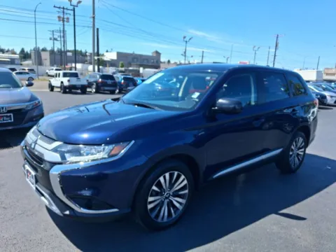 More photos of 2020 Mitsubishi Outlander ES Sport Utility 4D at All American Motors, WA
