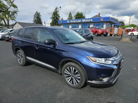 Blue 2020 Mitsubishi Outlander ES Sport Utility 4D for sale in Tacoma, WA